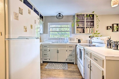 West Asheville Home with Patio, 5Mi to Dtwn! image 13